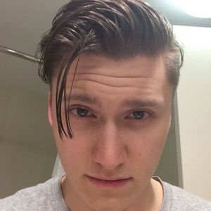 Meet your Posher, Chase